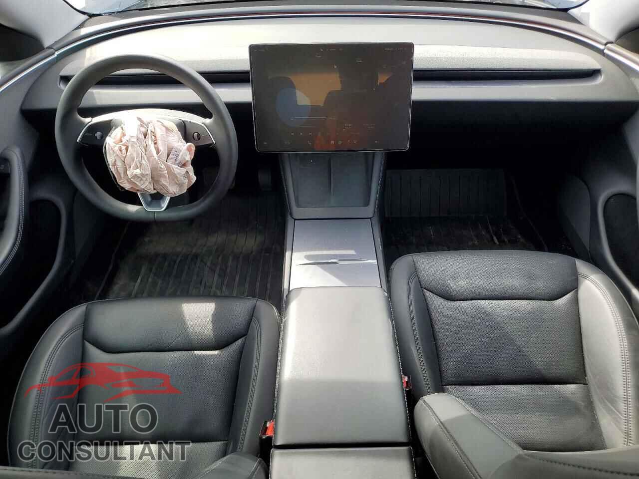 TESLA MODEL 3 2024 - 5YJ3E1EA0RF726865