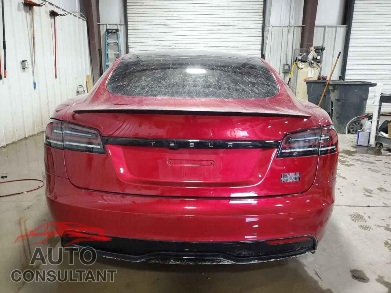 TESLA MODEL S 2024 - 5YJSA1E66RF538449