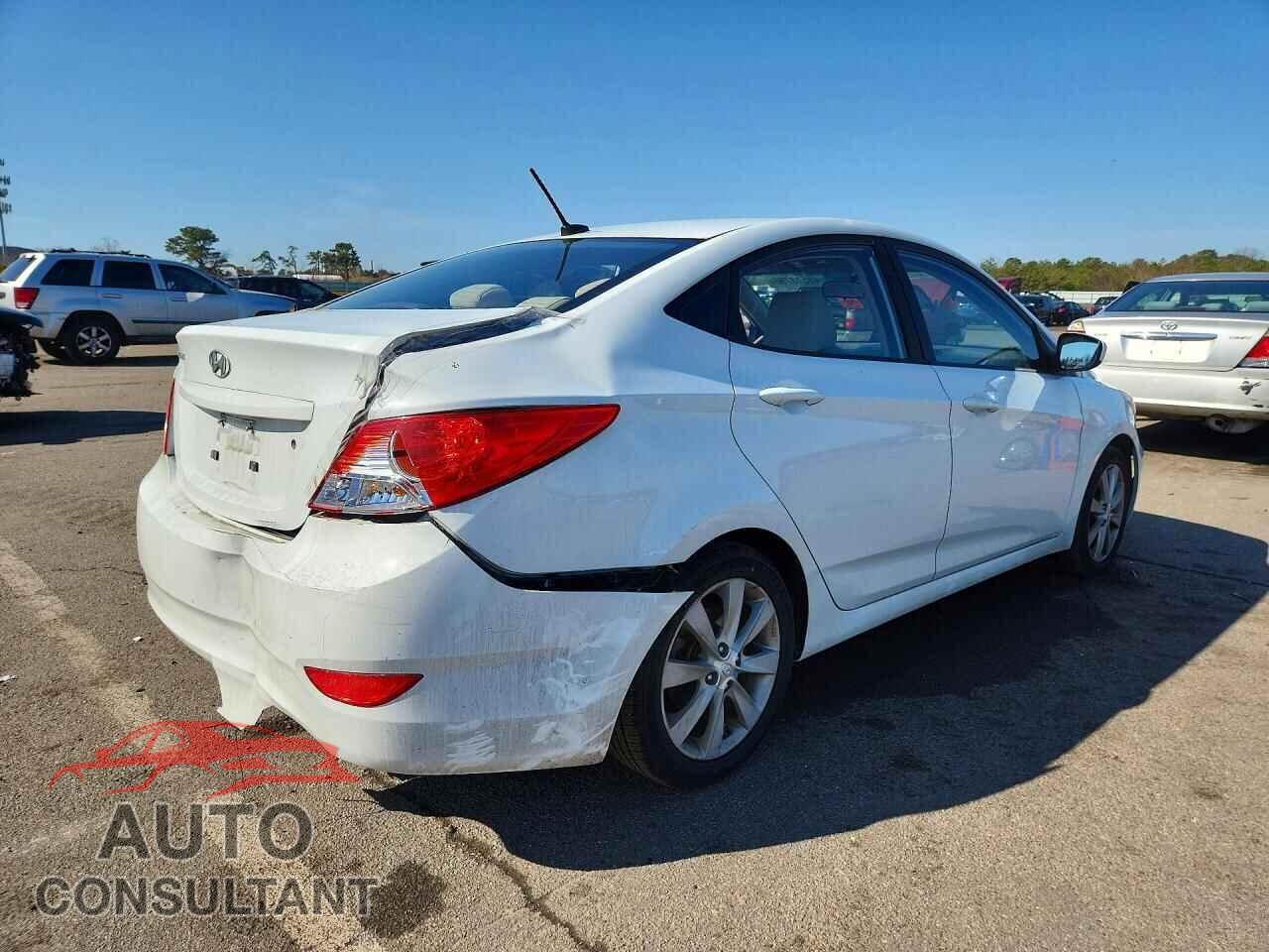 HYUNDAI ACCENT 2012 - KMHCU4AE8CU070955