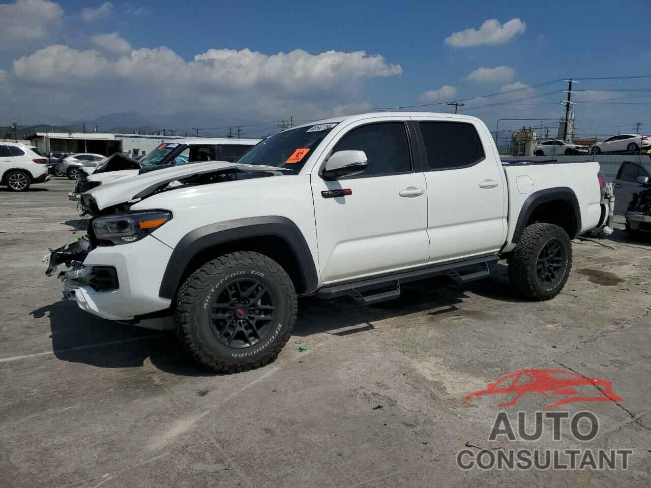TOYOTA TACOMA 2020 - 5TFCZ5AN2LX237921