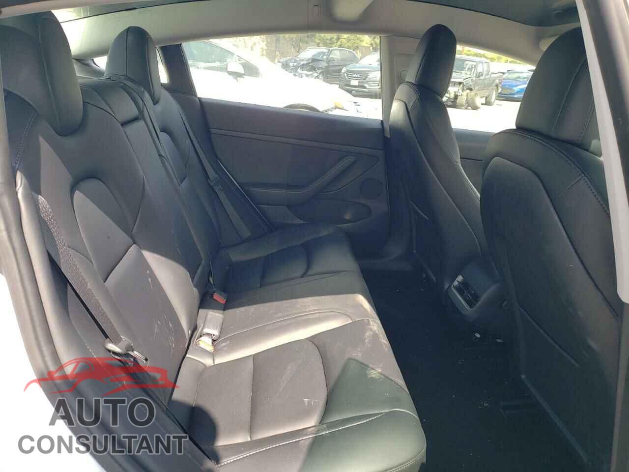 TESLA MODEL 3 2022 - 5YJ3E1EA8NF295718