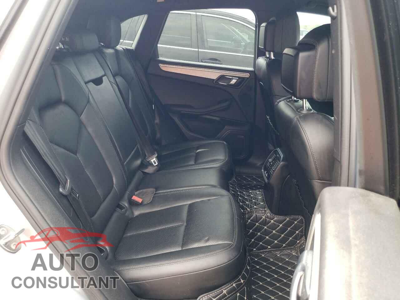 PORSCHE MACAN 2016 - WP1AB2A53GLB53029