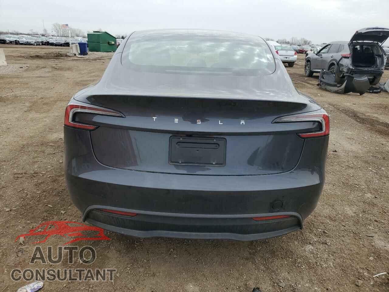 TESLA MODEL 3 2024 - 5YJ3E1EA8RF836952