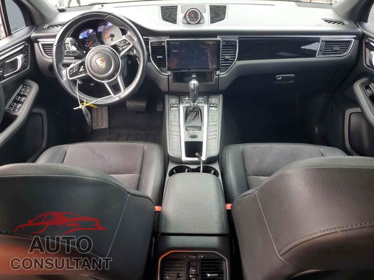 PORSCHE MACAN 2015 - WP1AB2A5XFLB58596