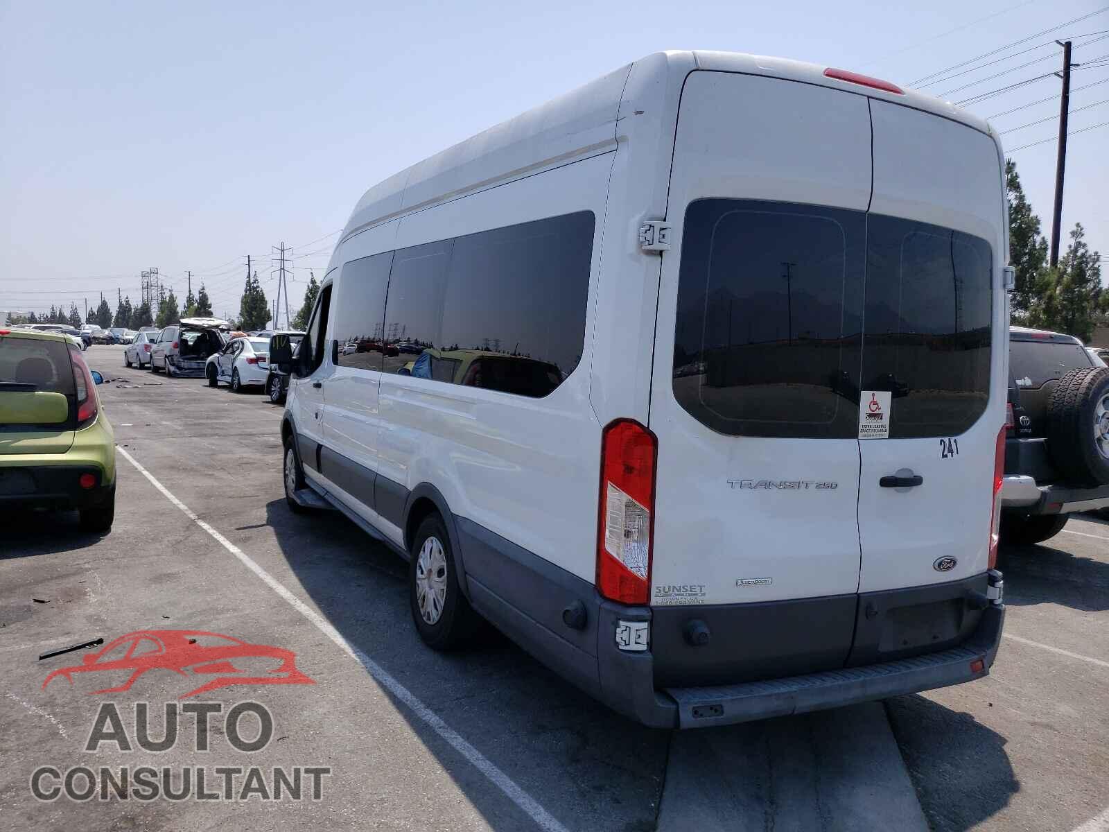 FORD TRANSIT CO 2017 - 1FTYR3XG0HKA84530