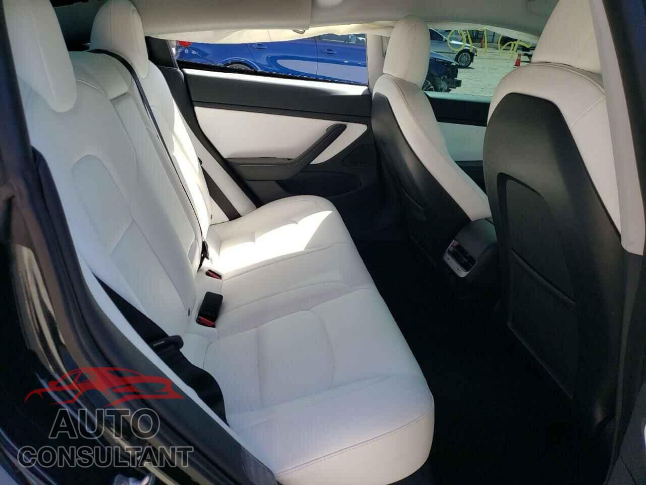 TESLA MODEL 3 2021 - 5YJ3E1EC7MF918469