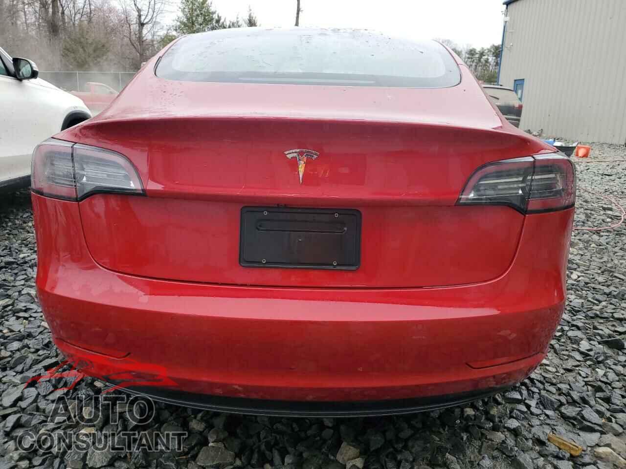 TESLA MODEL 3 2022 - 5YJ3E1EA9NF304846