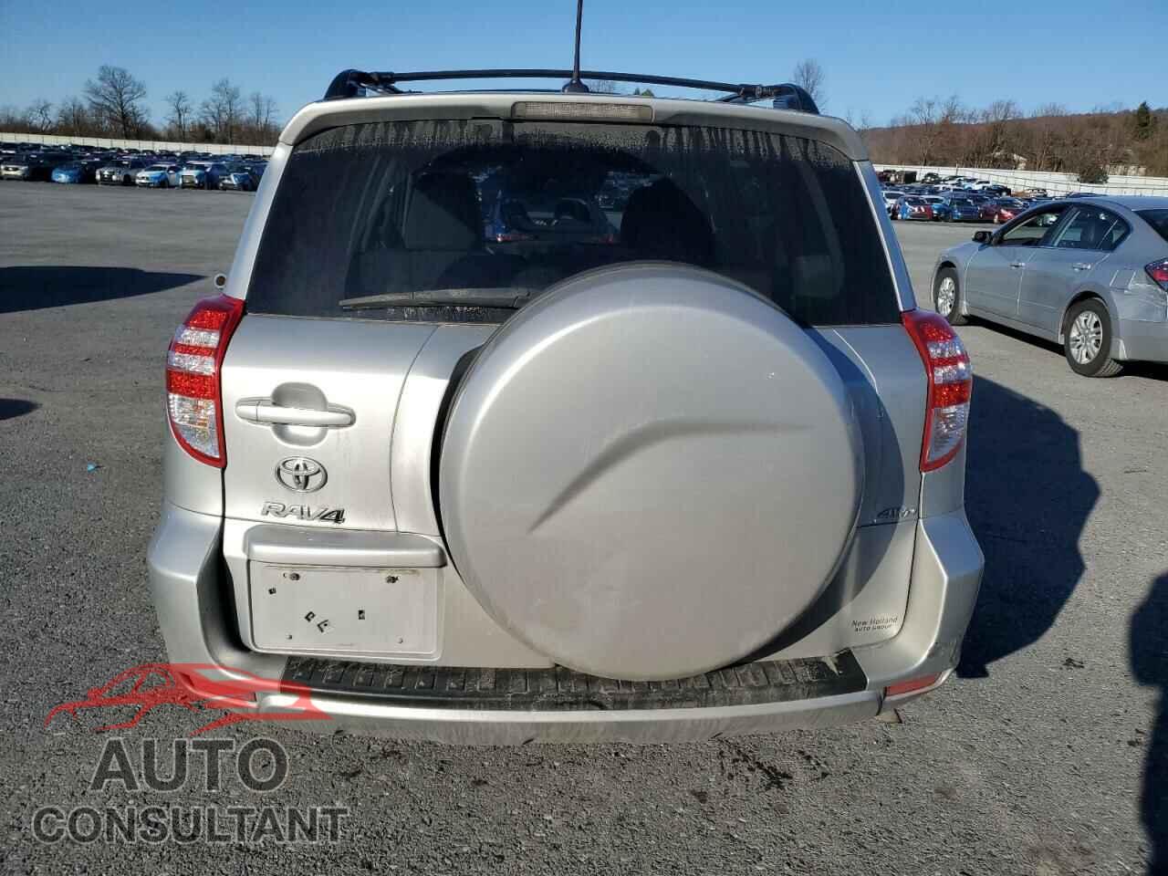 TOYOTA RAV4 2011 - 2T3BF4DV2BW168158