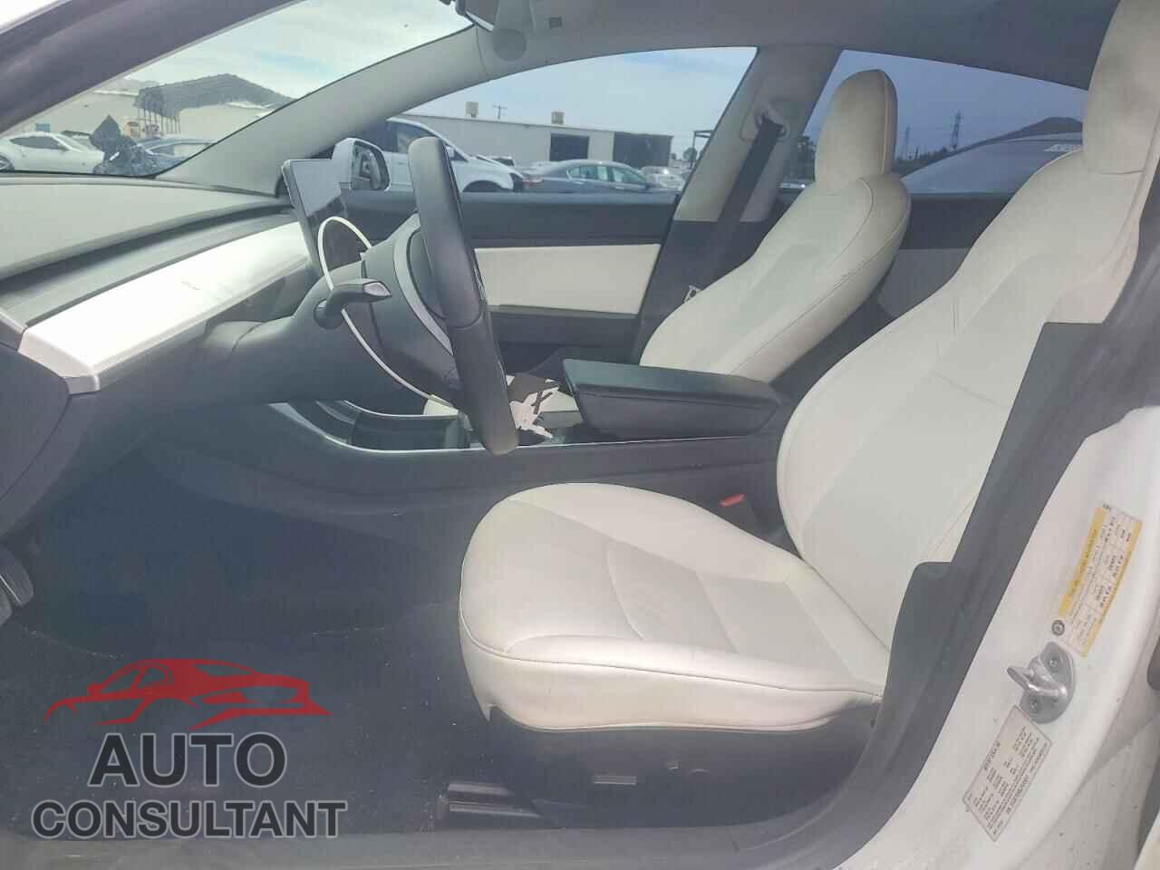 TESLA MODEL 3 2020 - 5YJ3E1EAXLF615912