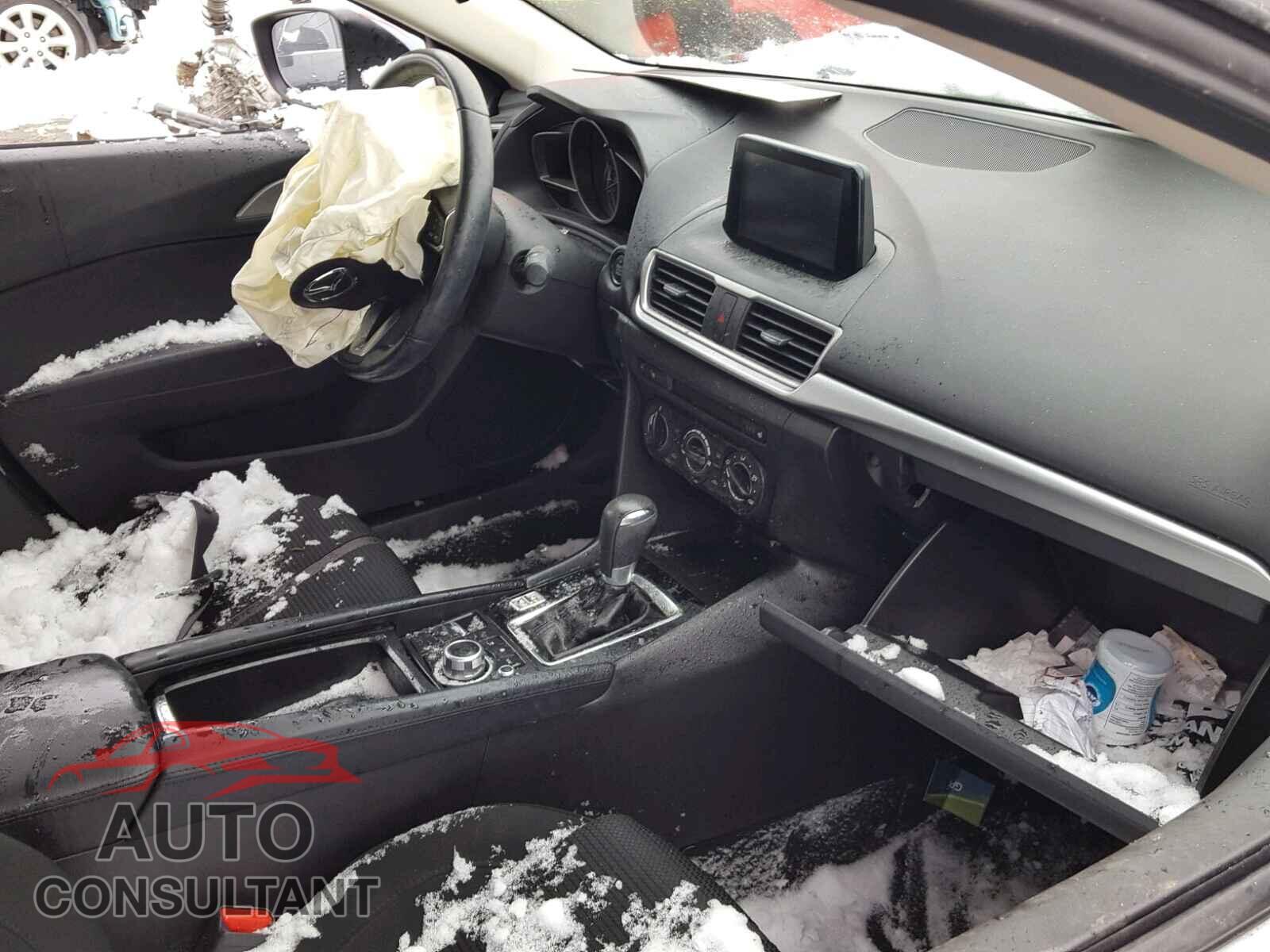 MAZDA 3 2017 - JM1BN1L70H1108830