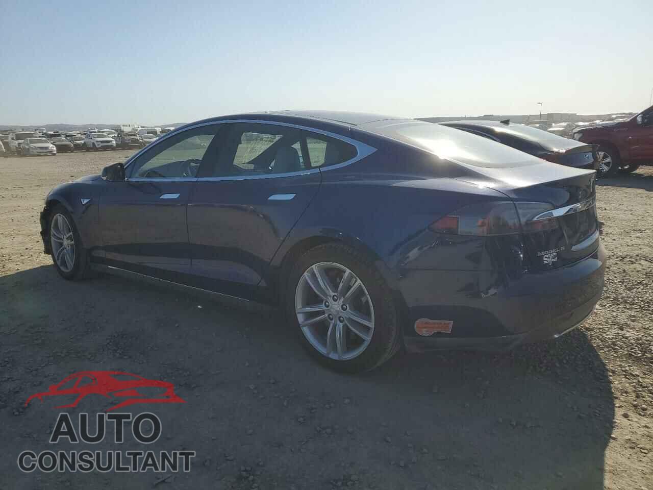 TESLA MODEL S 2015 - 5YJSA4S26FF085268