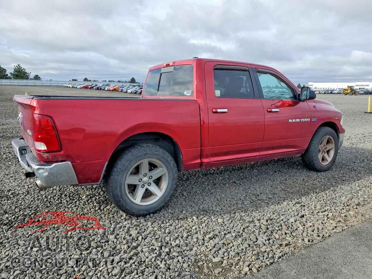 DODGE RAM 1500 2012 - 1C6RD7LT9CS203673