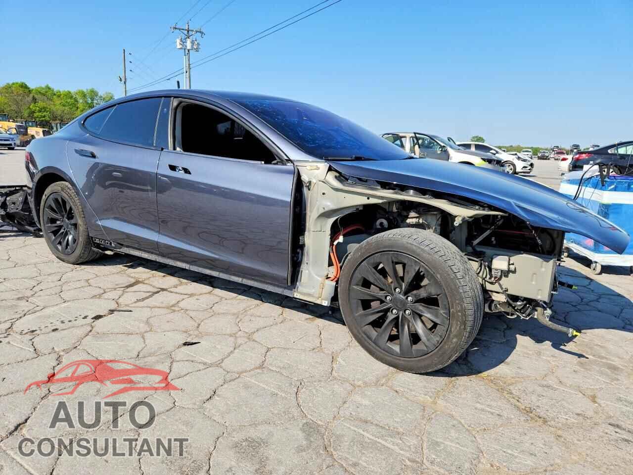 TESLA MODEL S 2017 - 5YJSA1E21HF221402