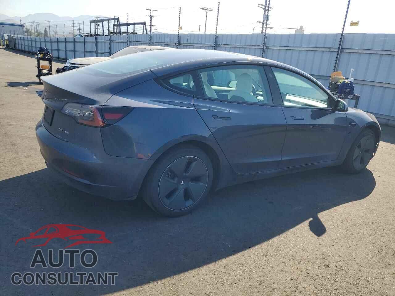 TESLA MODEL 3 2022 - 5YJ3E1EB9NF201757