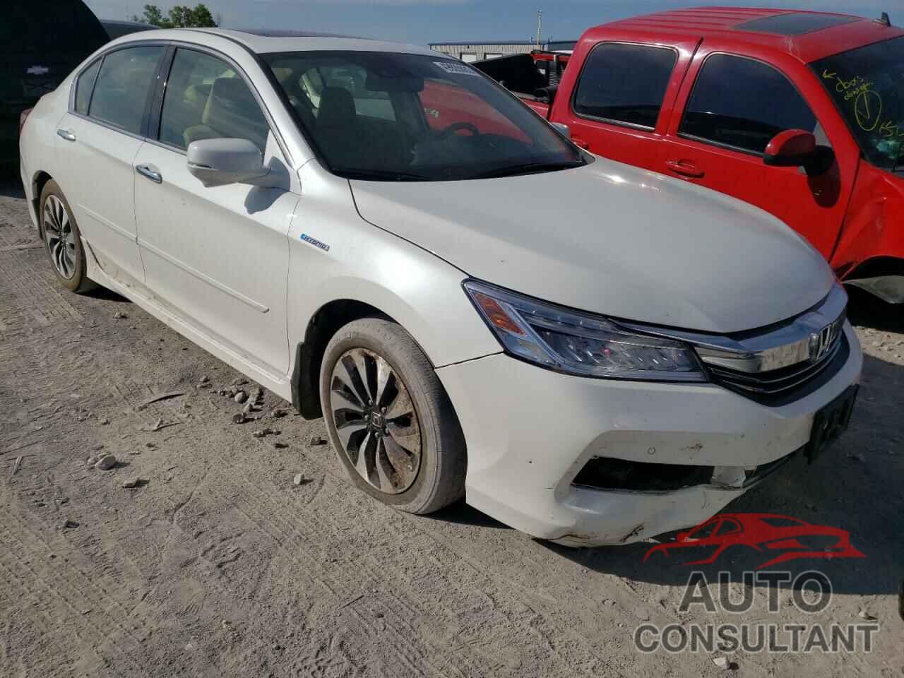 HONDA ACCORD 2017 - JHMCR6F77HC004663