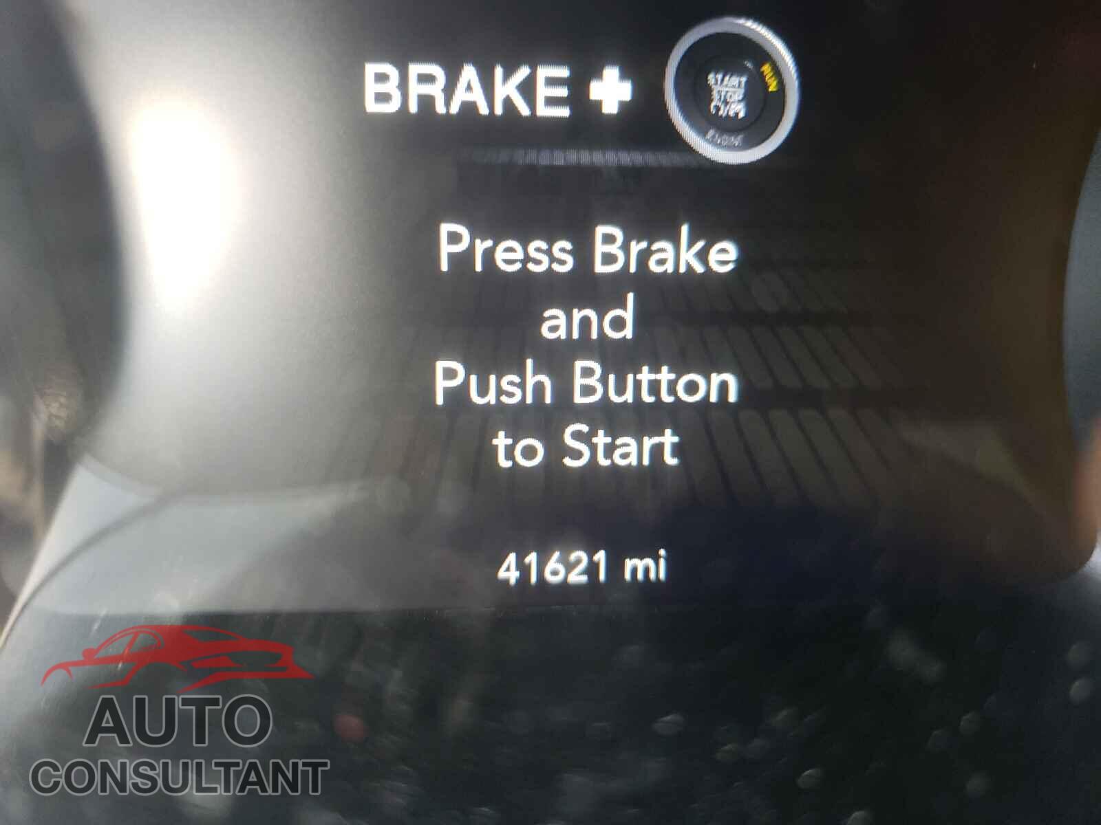 DODGE CHALLENGER 2019 - 2C3CDZBT2KH583235