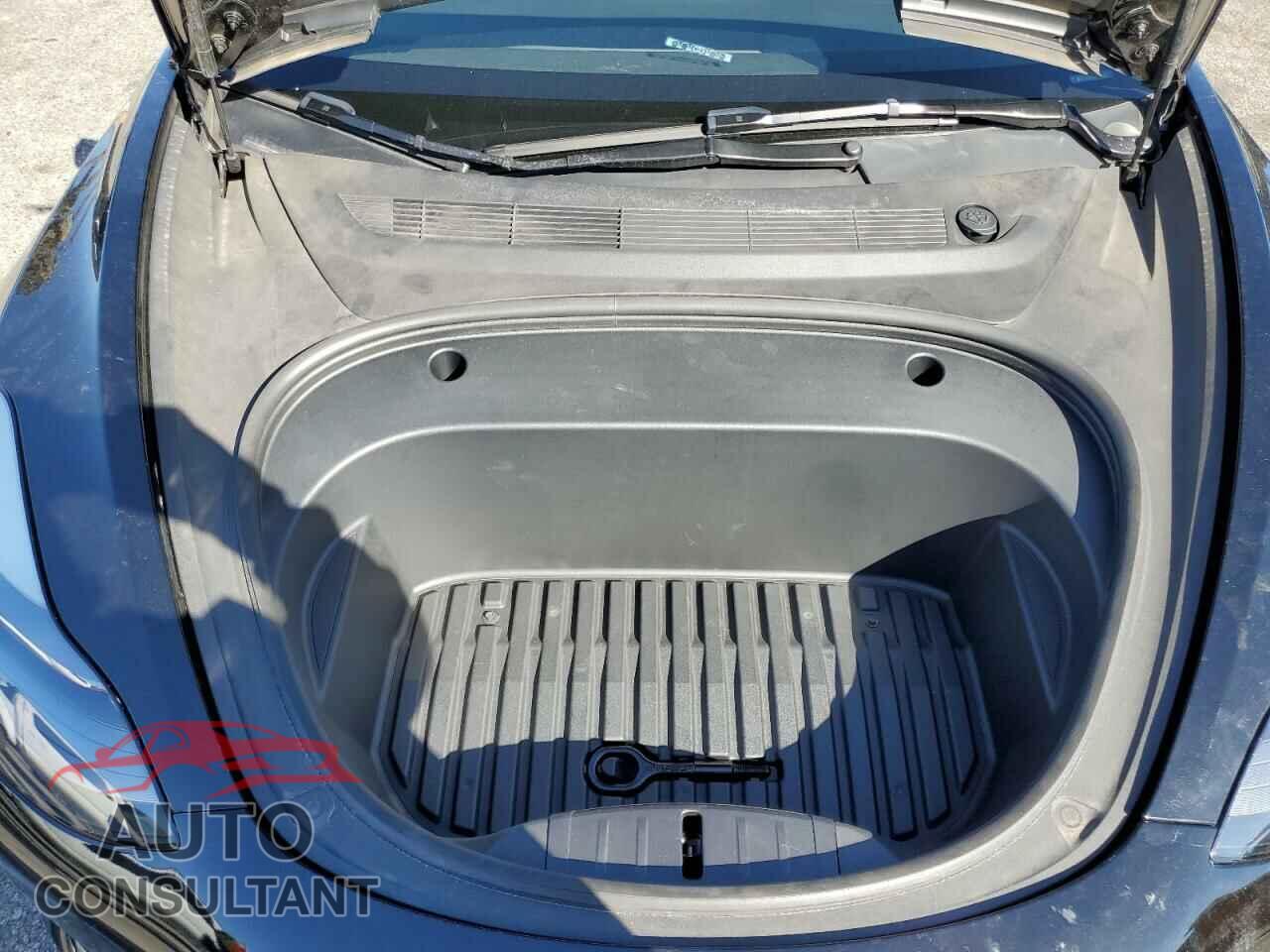 TESLA MODEL 3 2023 - 5YJ3E1EA4PF706521