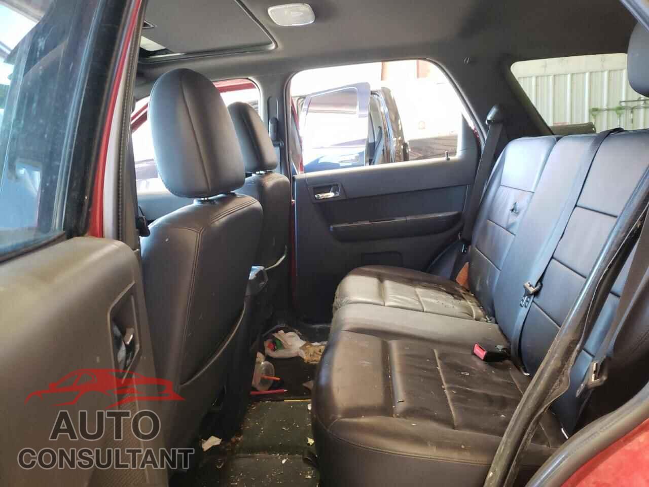 FORD ESCAPE 2011 - 1FMCU9EG5BKB39314