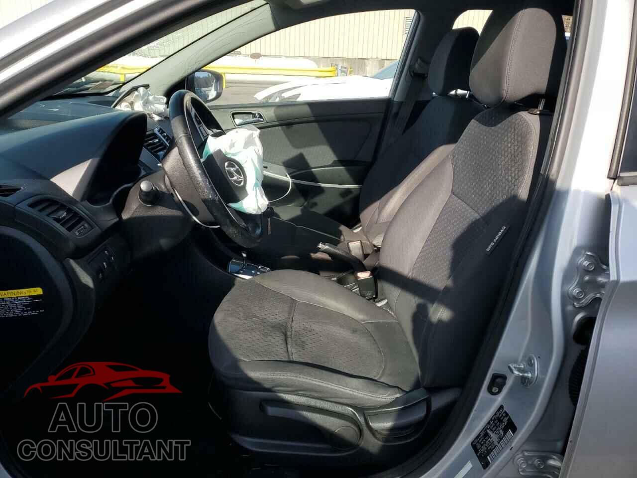 HYUNDAI ACCENT 2012 - KMHCU5AE2CU010532