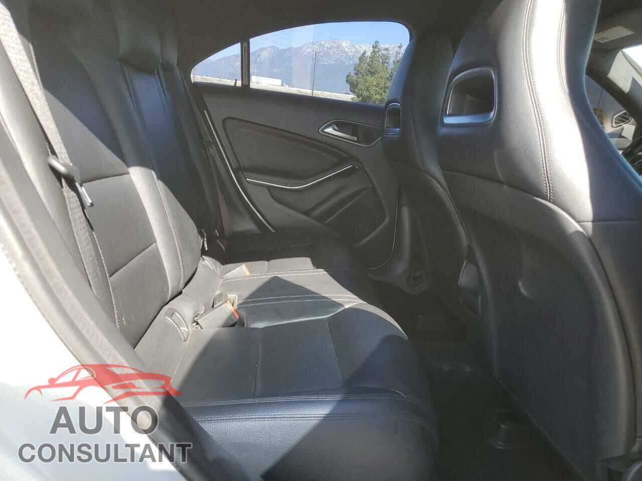MERCEDES-BENZ CLA-CLASS 2014 - WDDSJ4EB4EN111884