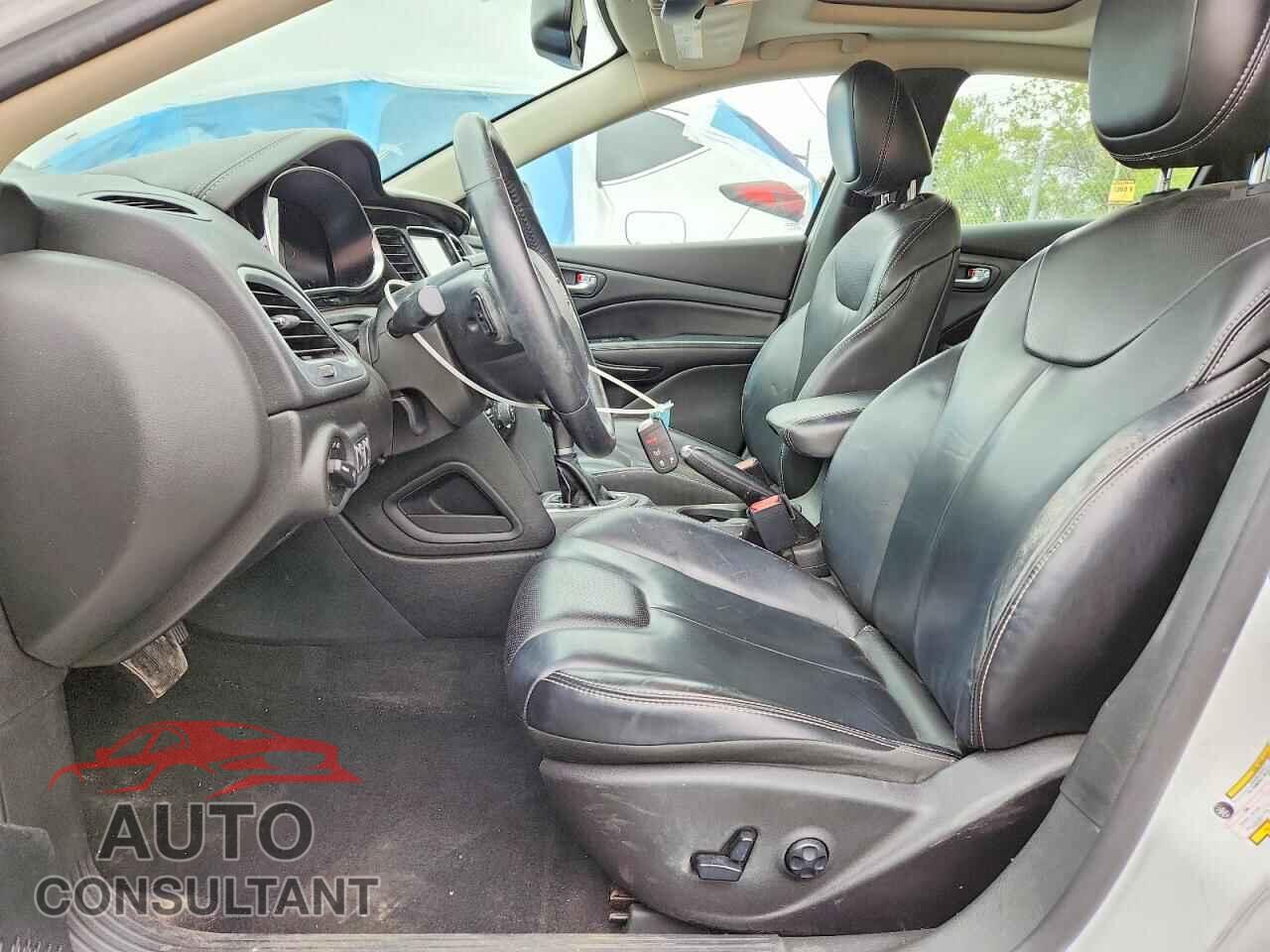 DODGE DART 2016 - 1C3CDFCB7GD610180