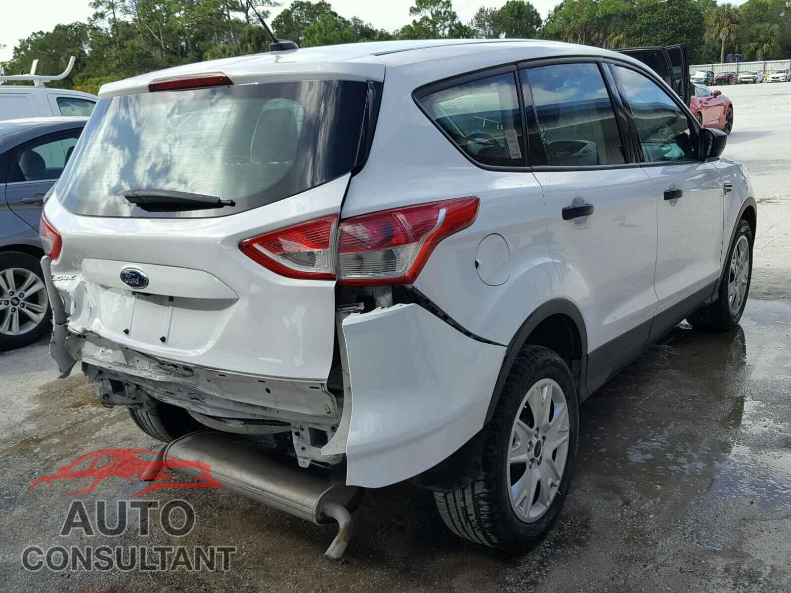 FORD ESCAPE S 2016 - 1FMCU0F70GUB00393
