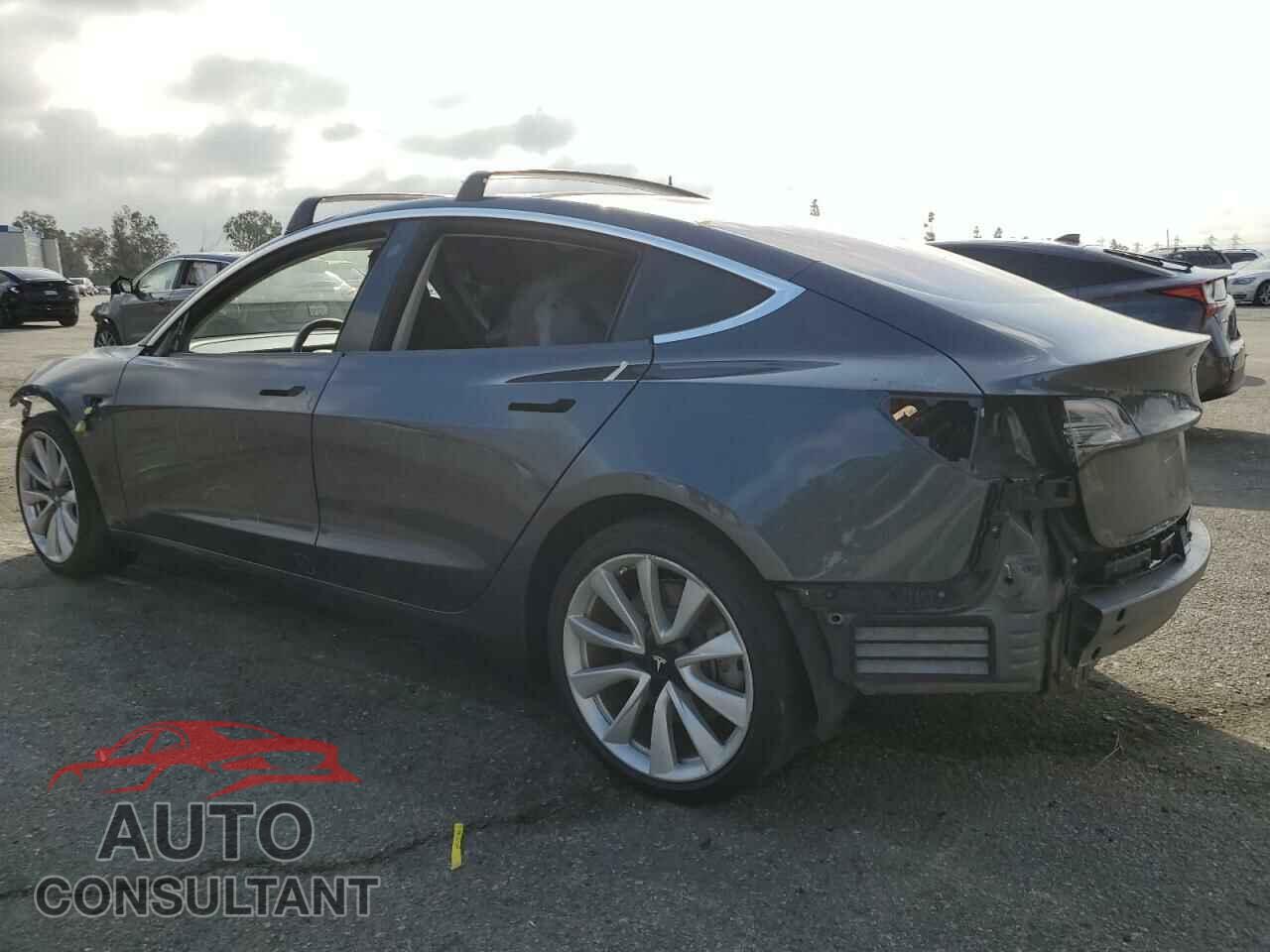 TESLA MODEL 3 2018 - 5YJ3E1EA6JF042827