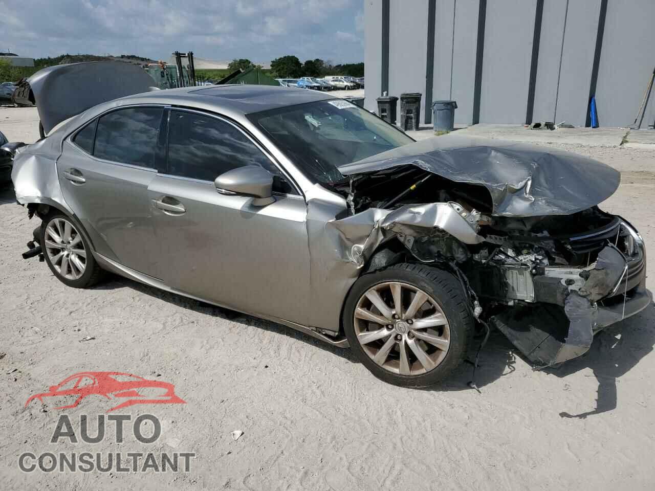 LEXUS IS 2016 - JTHBA1D20G5012068