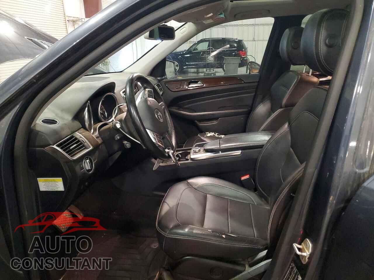 MERCEDES-BENZ M-CLASS 2013 - 4JGDA5HB4DA156460