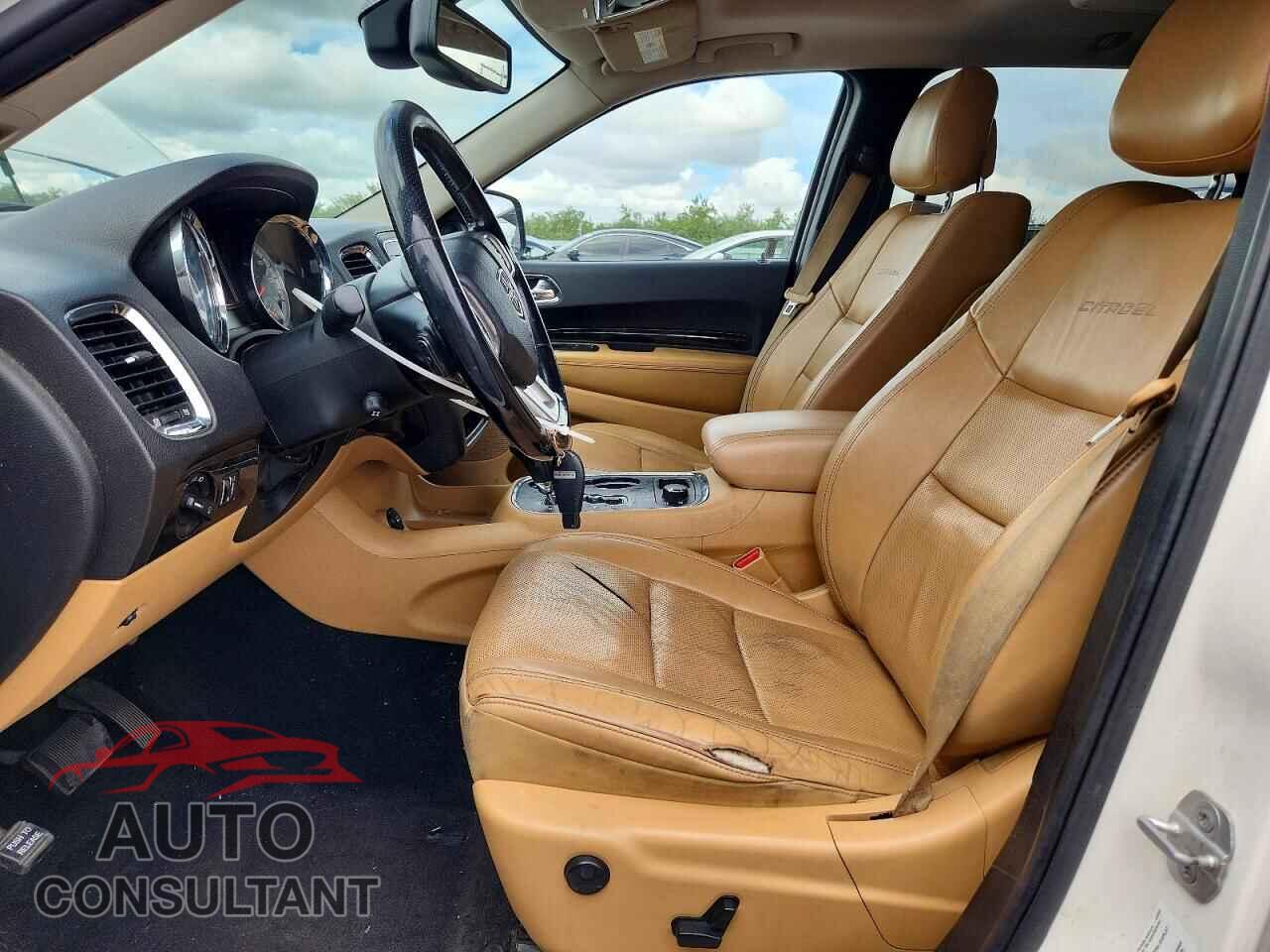 DODGE DURANGO 2012 - 1C4SDJET1CC107132