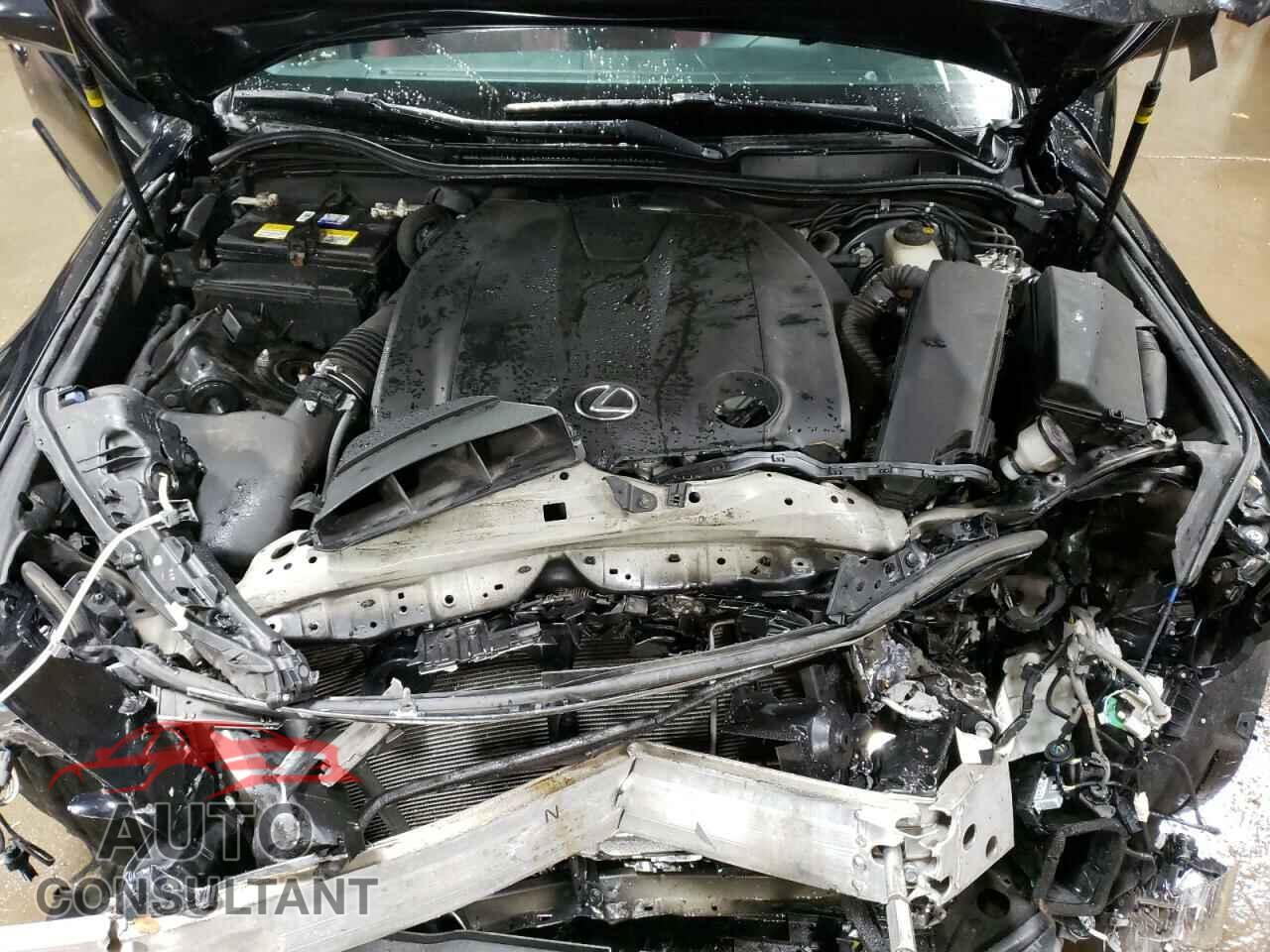 LEXUS IS 2015 - JTHCF1D28F5024067