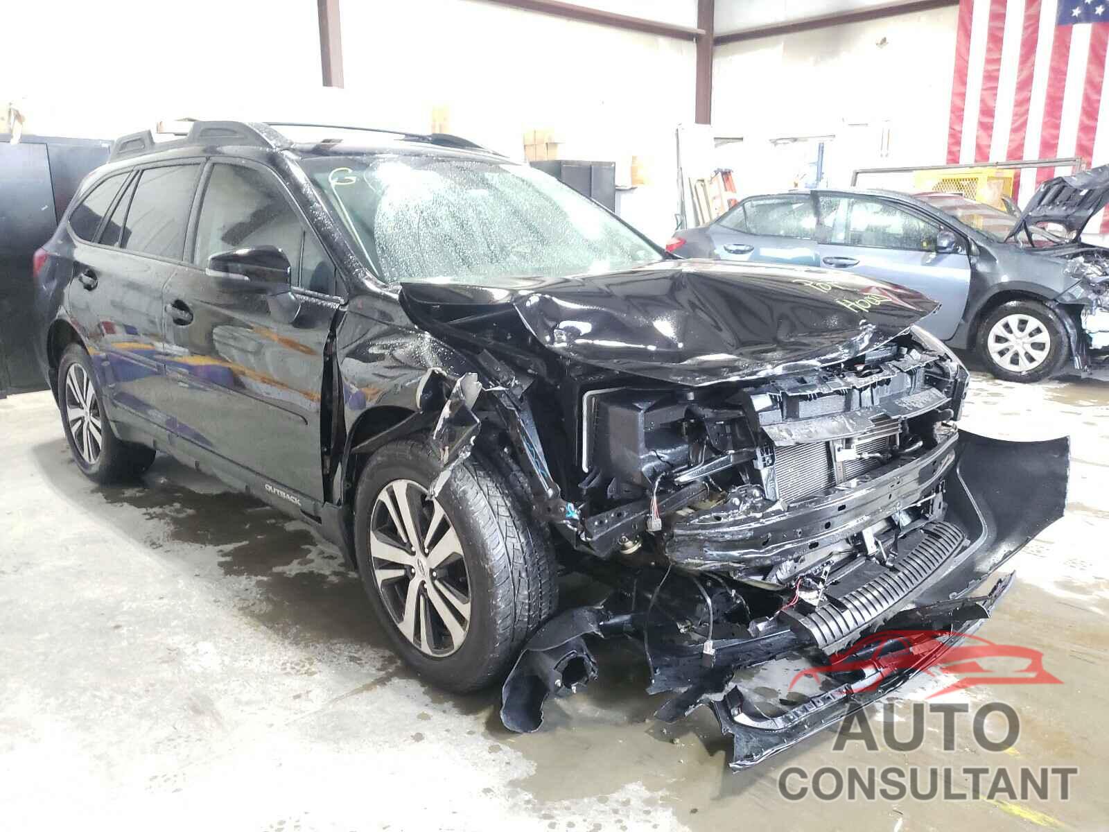 SUBARU OUTBACK 2018 - 4S4BSENC4J3214861