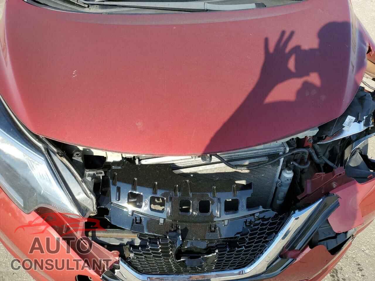 NISSAN VERSA 2017 - 3N1CE2CP7HL376991