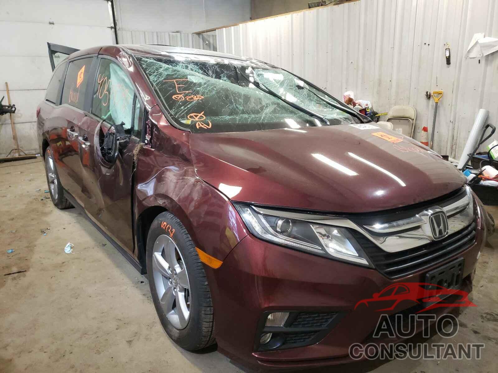 HONDA ODYSSEY 2018 - 5FNRL6H7XJB043931