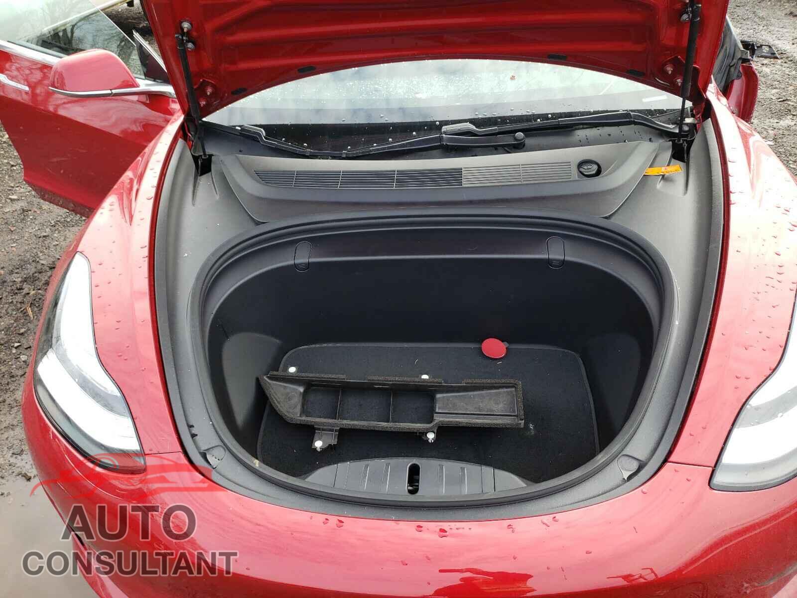 TESLA MODEL 3 2018 - 5YJ3E1EB6JF130348