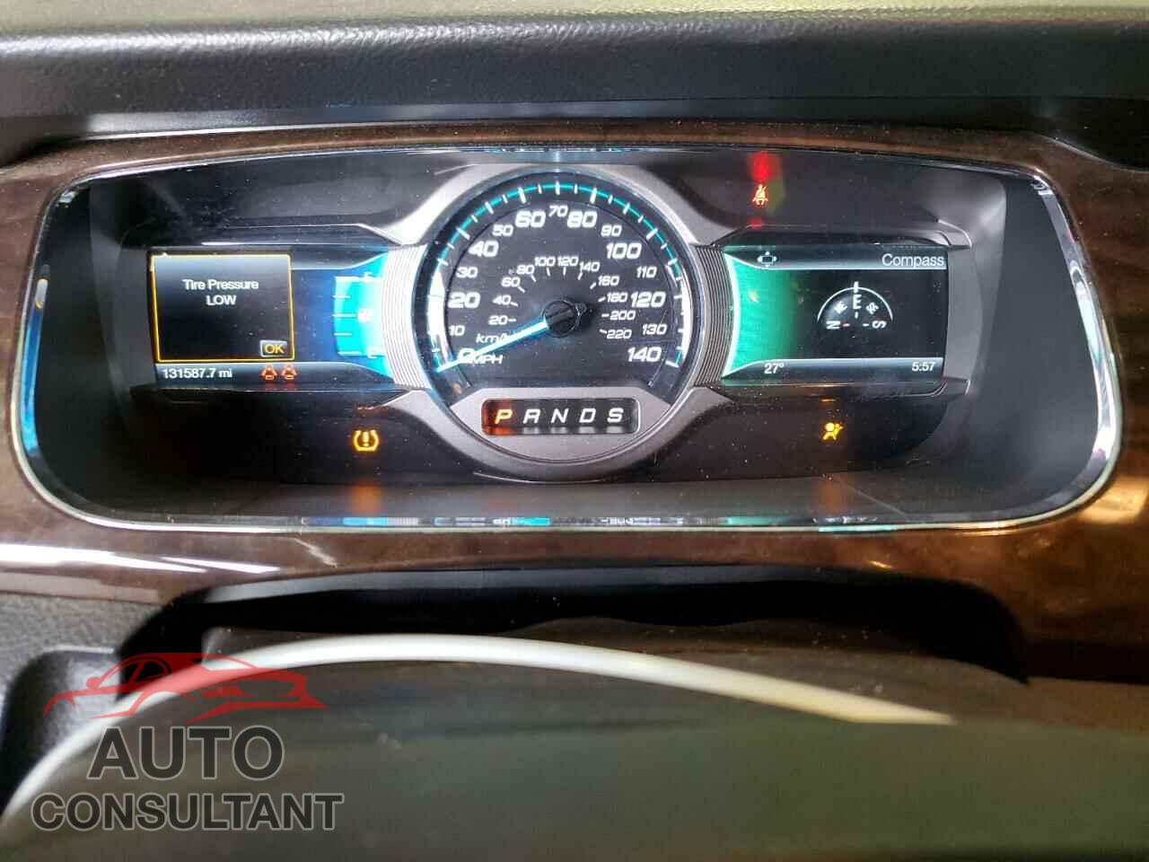FORD TAURUS 2017 - 1FAHP2F88HG123416
