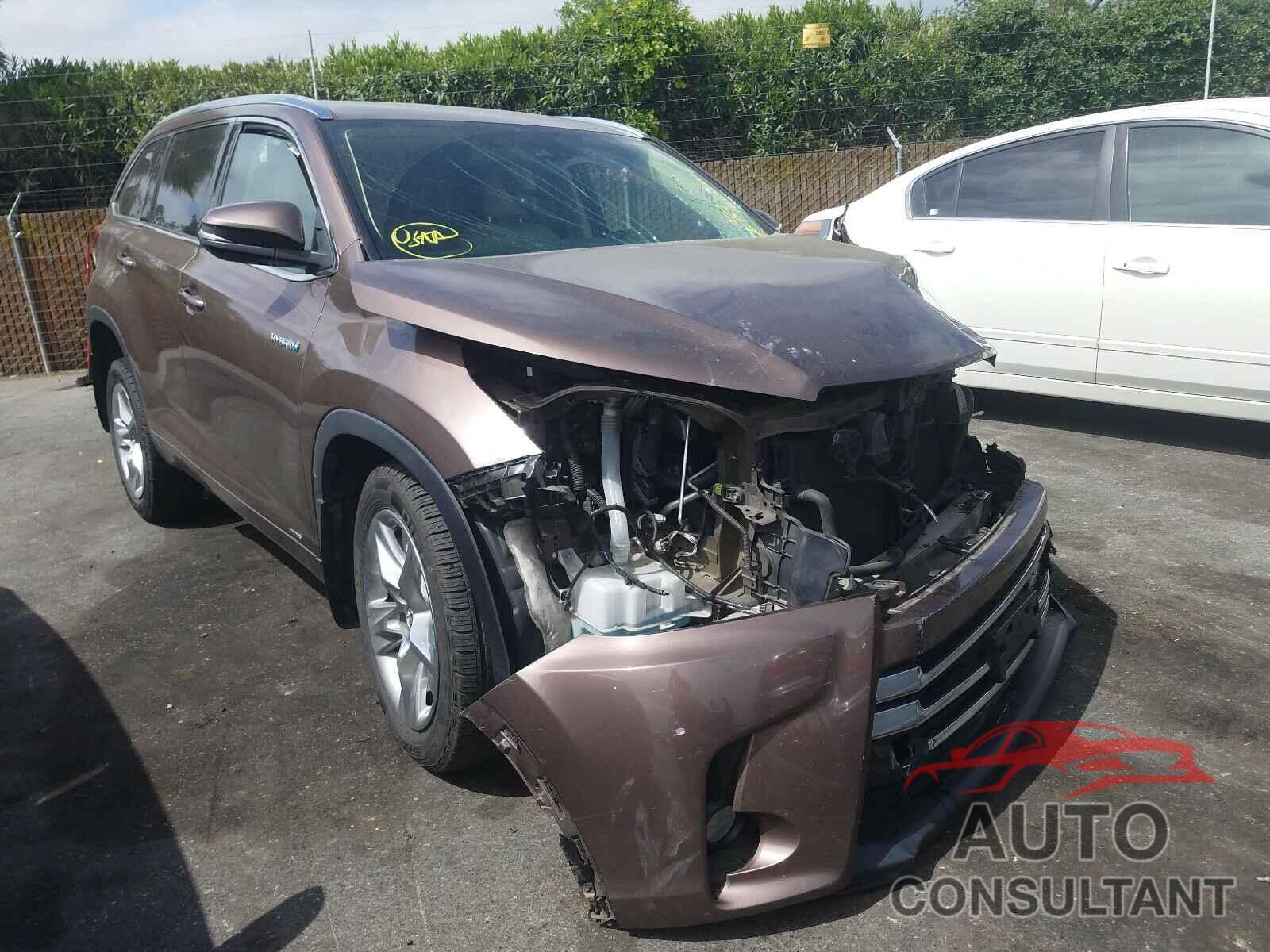TOYOTA HIGHLANDER 2017 - 5TDDGRFH8HS021475