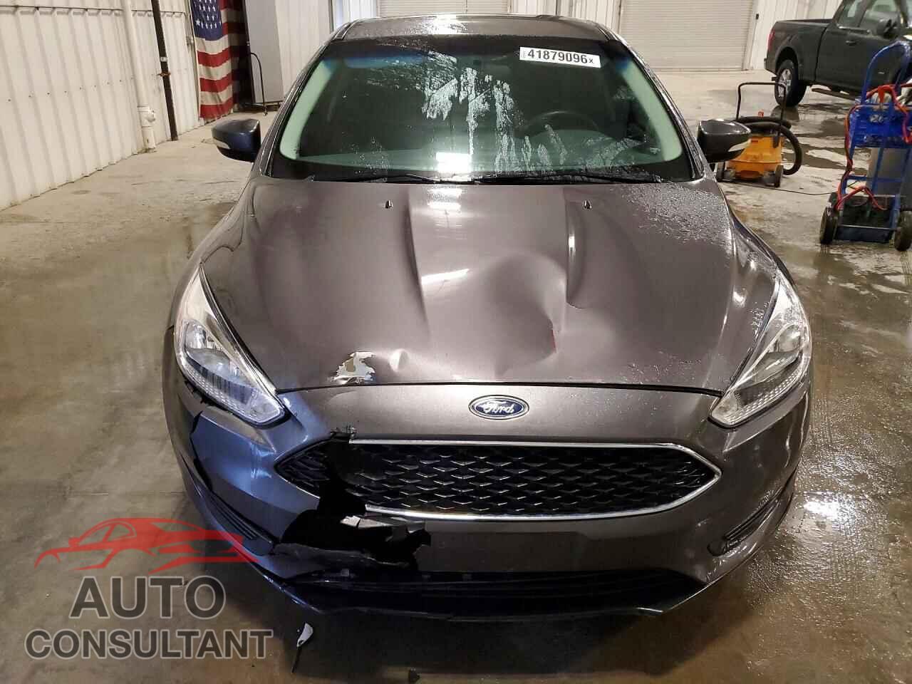 FORD FOCUS 2015 - 1FADP3F26FL341052