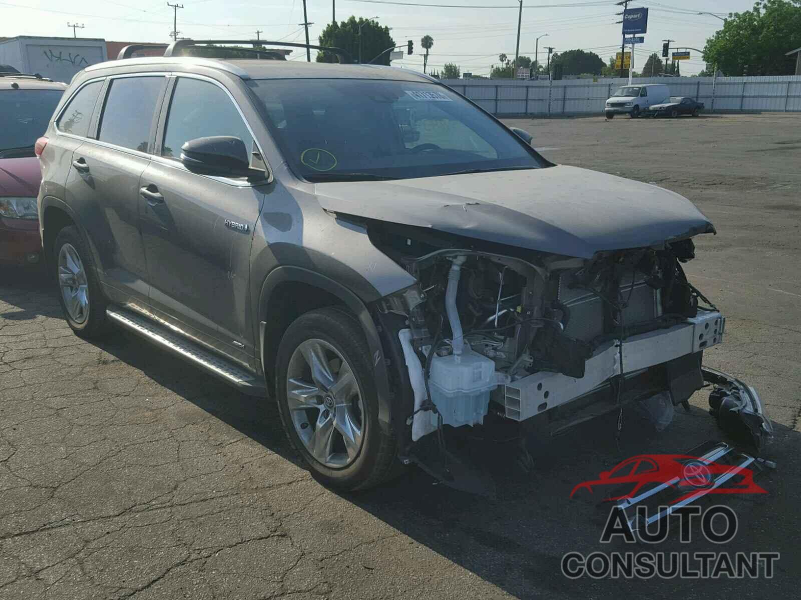 TOYOTA HIGHLANDER 2018 - 5TDDGRFH4JS046041