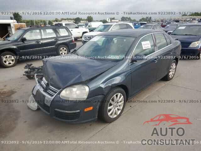 HYUNDAI ELANTRA 2015 - 5NPDH4AE7FH648099