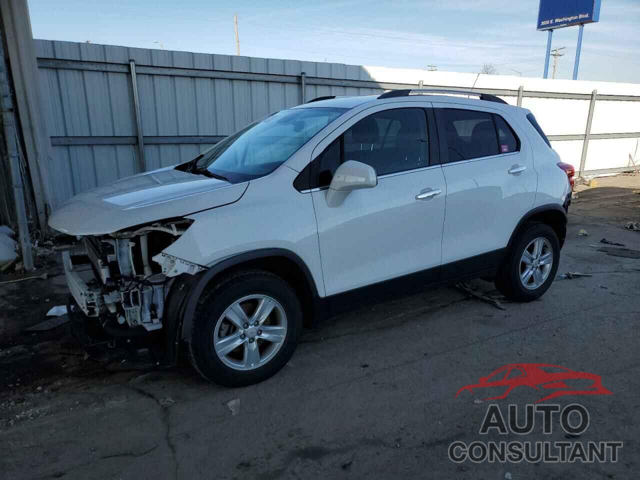 CHEVROLET TRAX 2018 - KL7CJPSB8JB570204