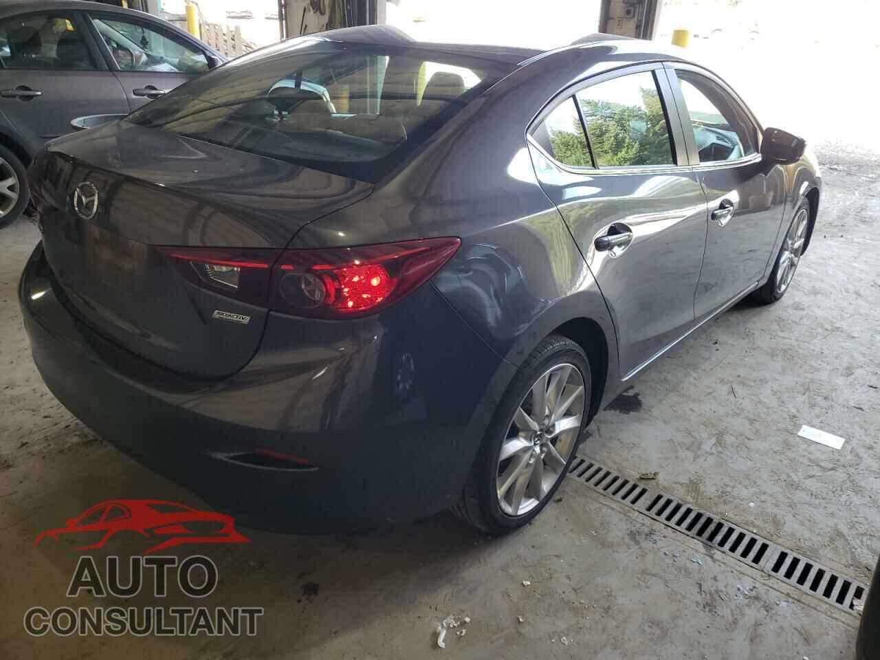 MAZDA 3 2017 - 3MZBN1V75HM118279