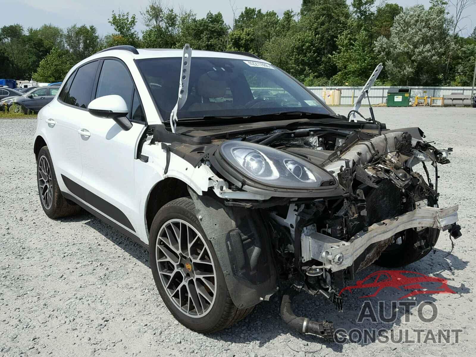 PORSCHE MACAN 2017 - WP1AA2A53HLB06975