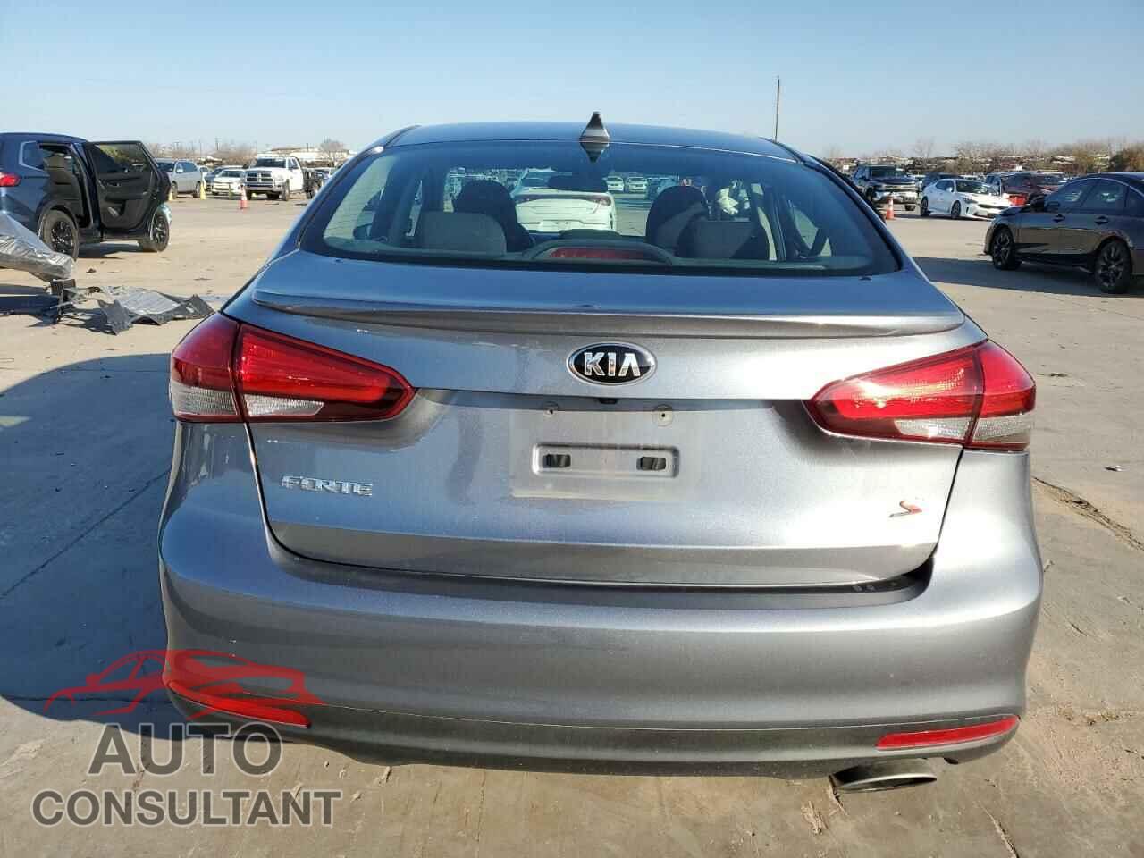 KIA FORTE 2017 - 3KPFL4A72HE037882