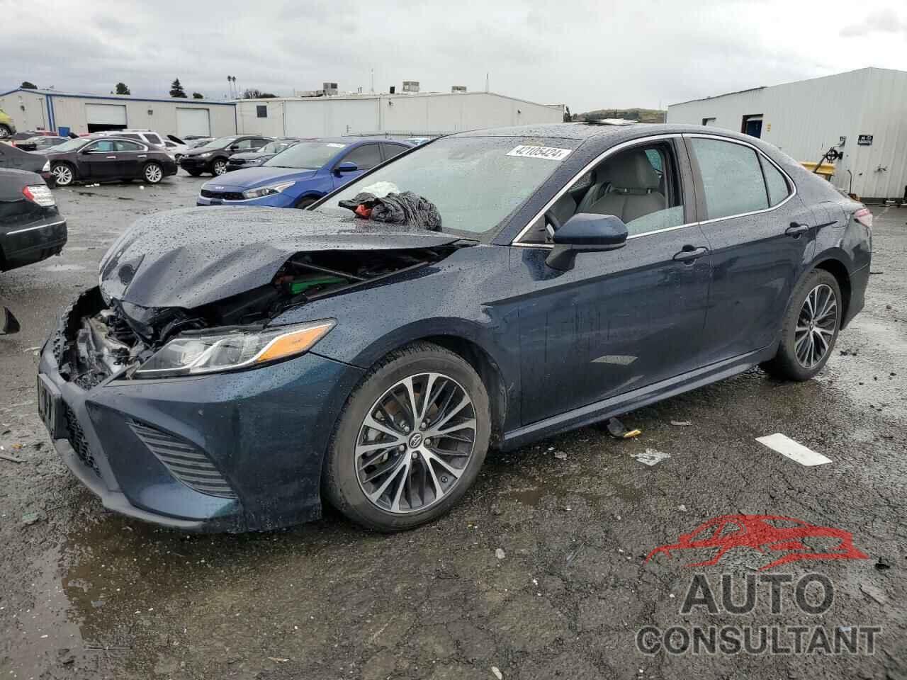TOYOTA CAMRY 2018 - 4T1B11HK5JU658873