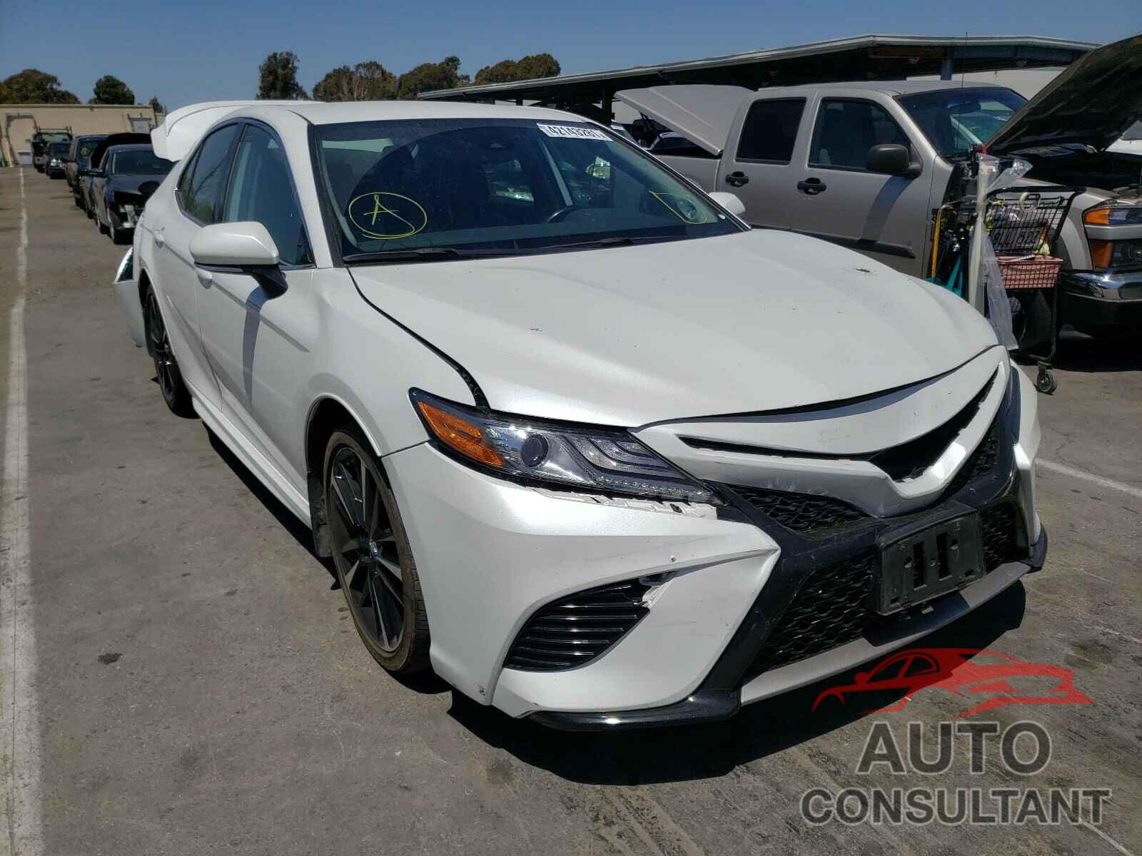 TOYOTA CAMRY 2019 - 4T1B61HK7KU737447
