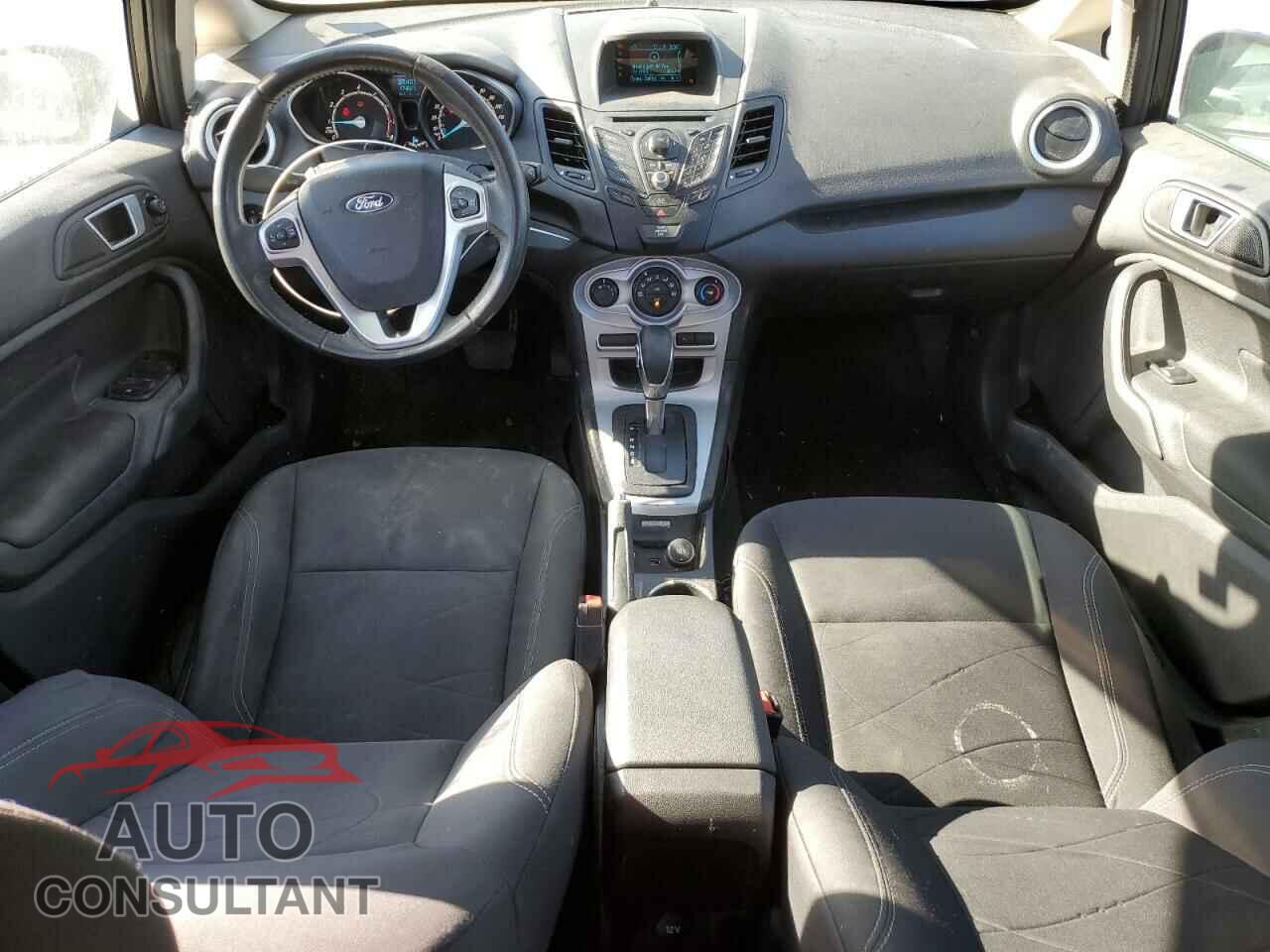 FORD FIESTA 2015 - 3FADP4EJ8FM160967