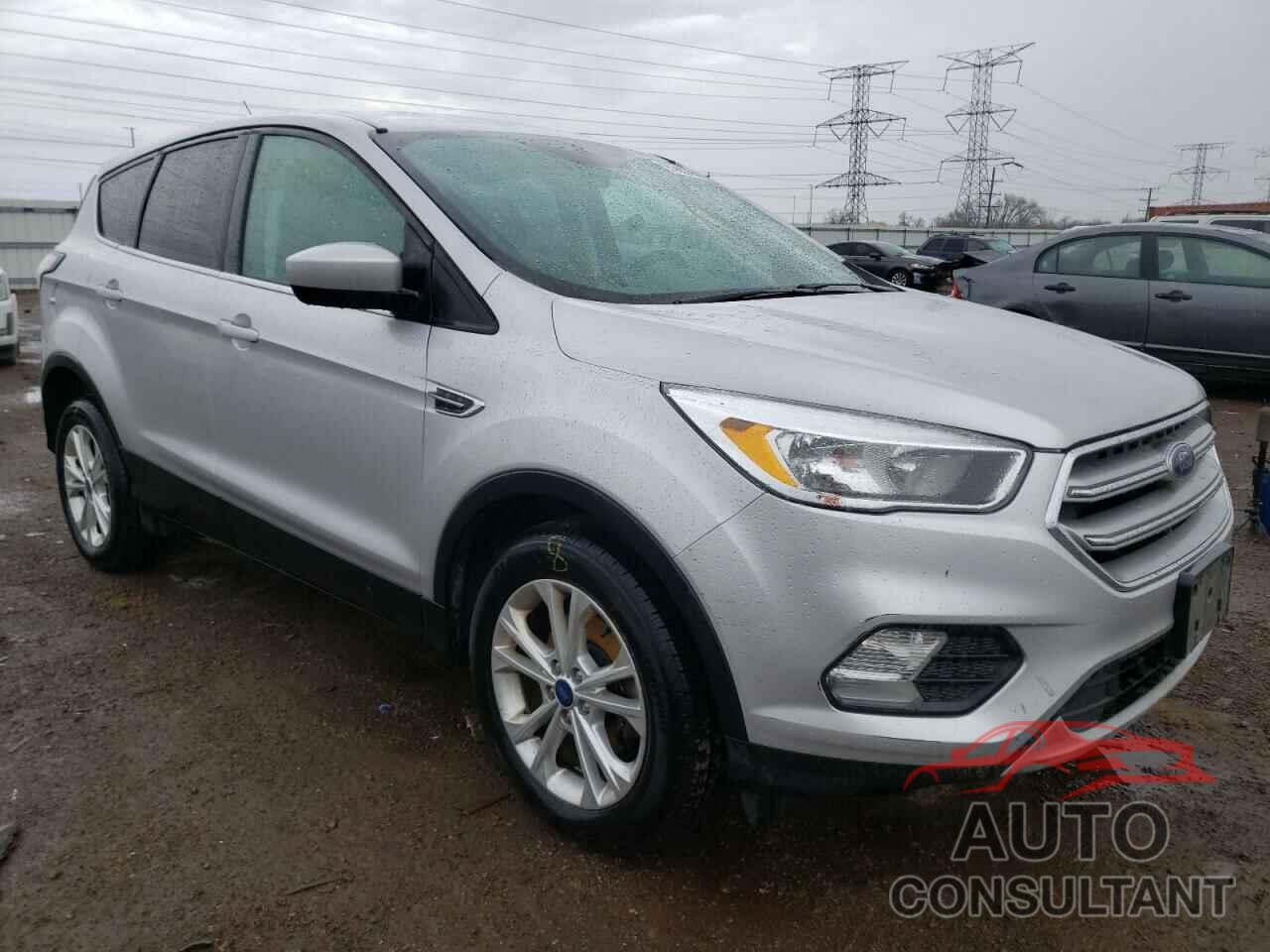 FORD ESCAPE 2017 - 1FMCU0GD3HUD78453