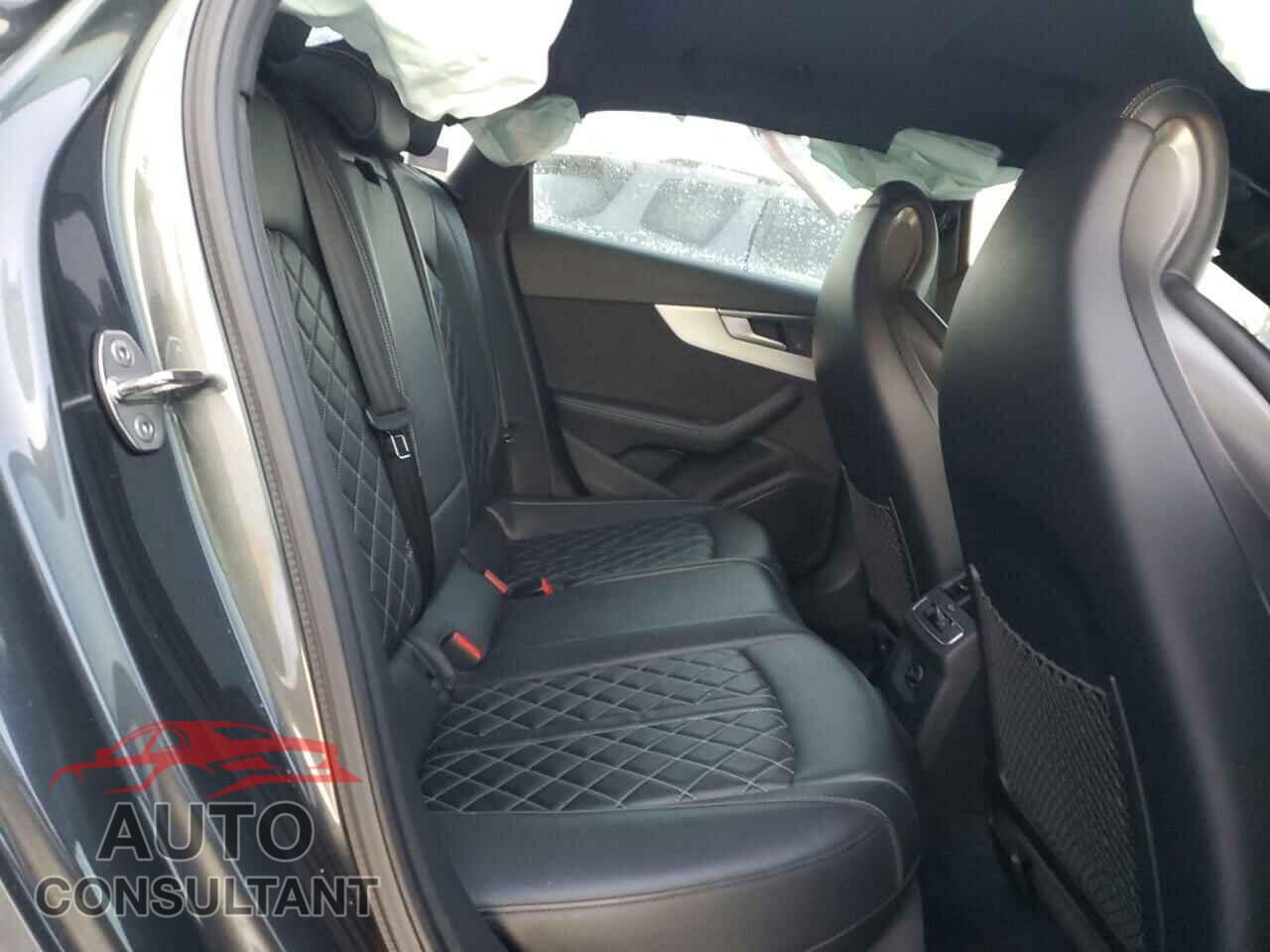 AUDI S4/RS4 2018 - WAUC4AF47JA001737