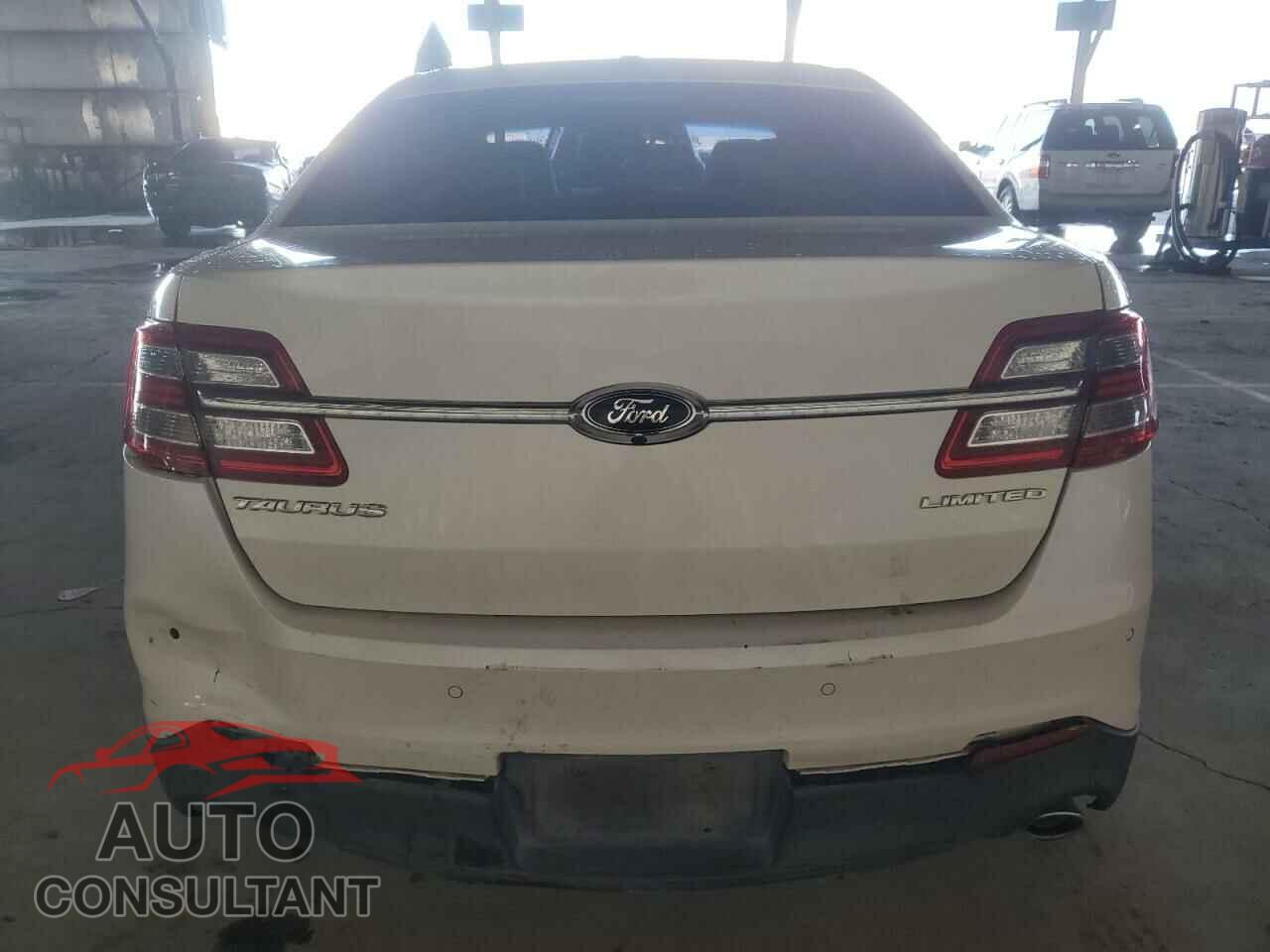 FORD TAURUS 2016 - 1FAHP2F84GG104635